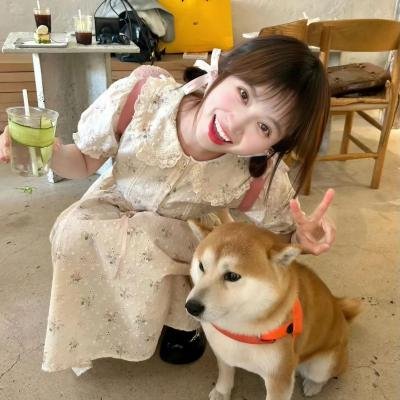 心不在焉的服务生
